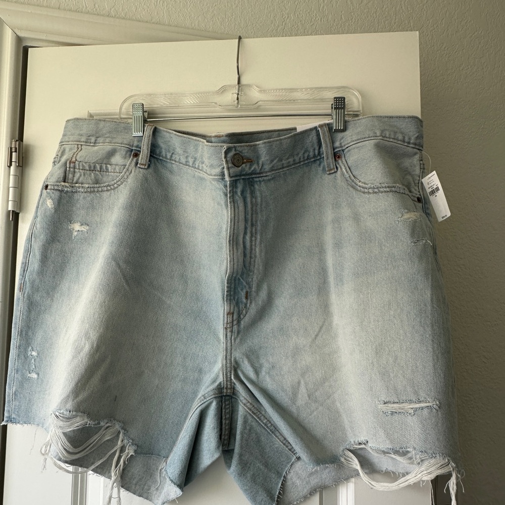 Old Navy Womens High Rise Slouchy Straight Jean Shorts Light Wash‎ NWT Summer - Picture 2 of 8
